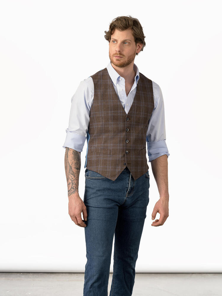 Check Waistcoat in a Wool-Linen-Silk Blend