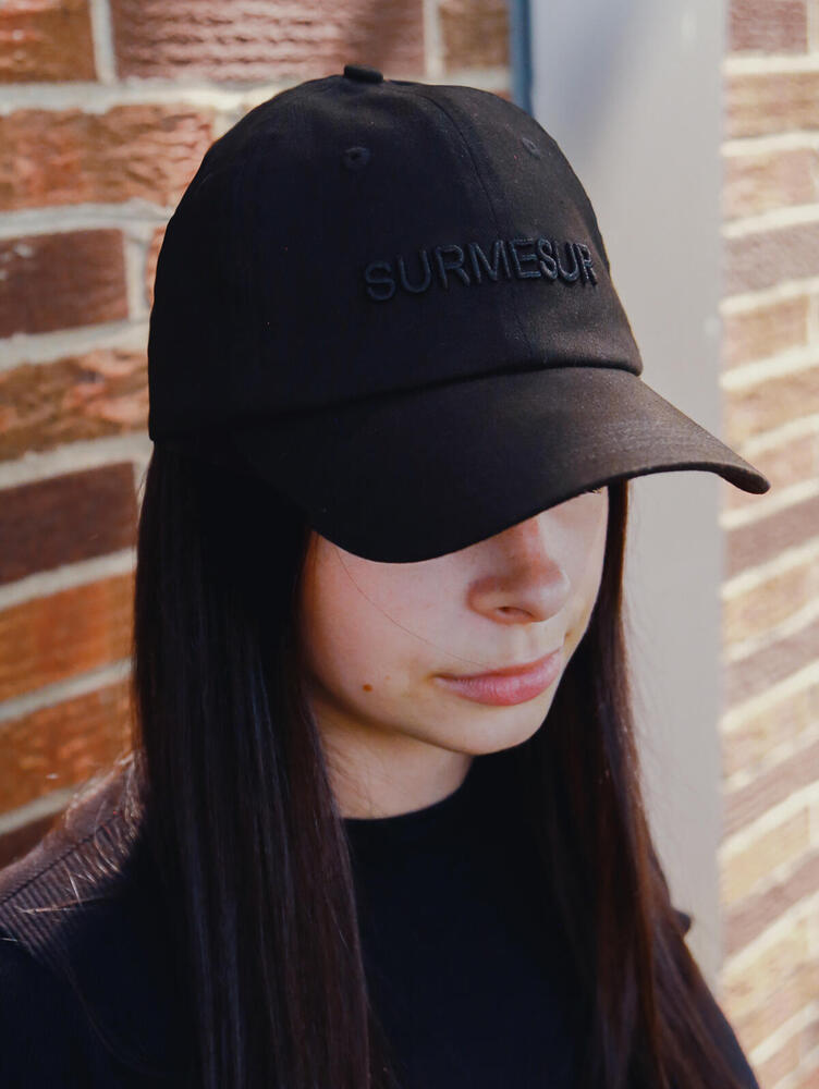 Surmesur Embroidered Black Cotton Cap